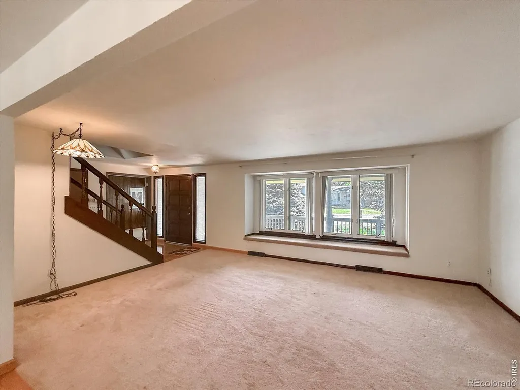 1703 Drake Street Longmont CO 80503