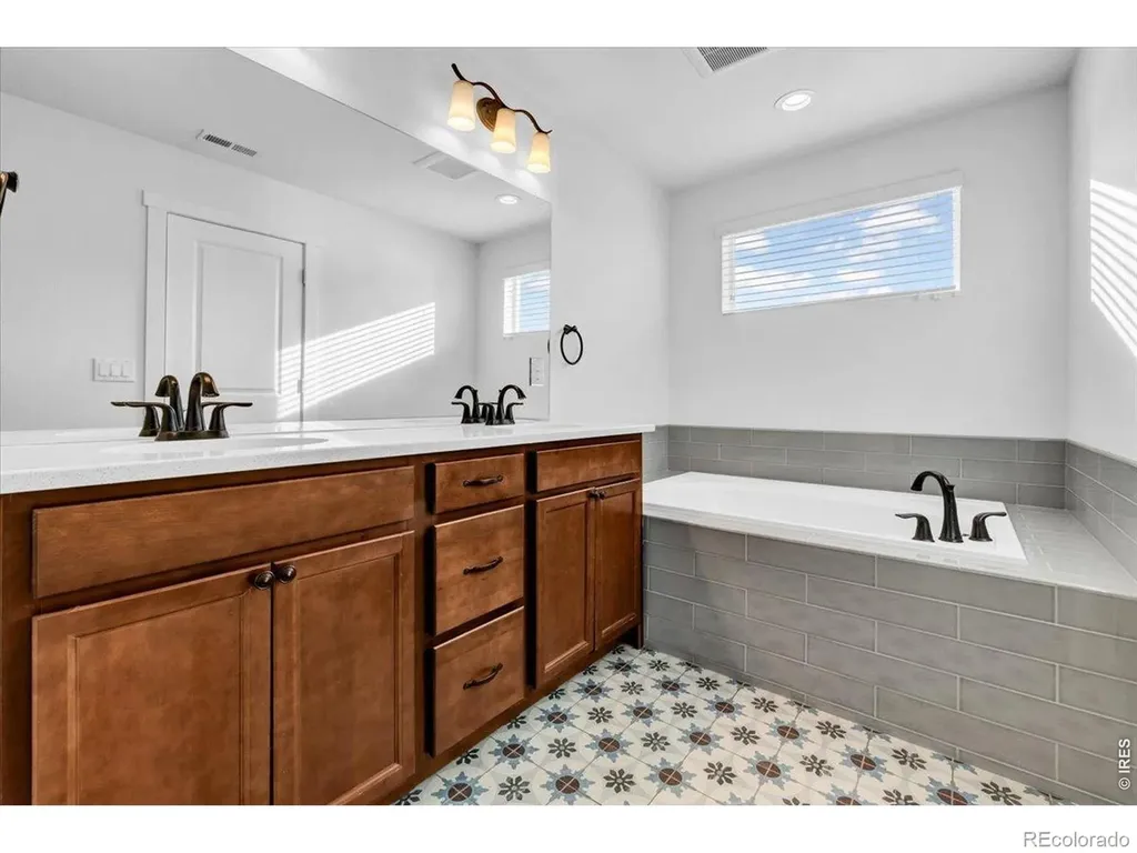 799 Robert Street Longmont CO 80503