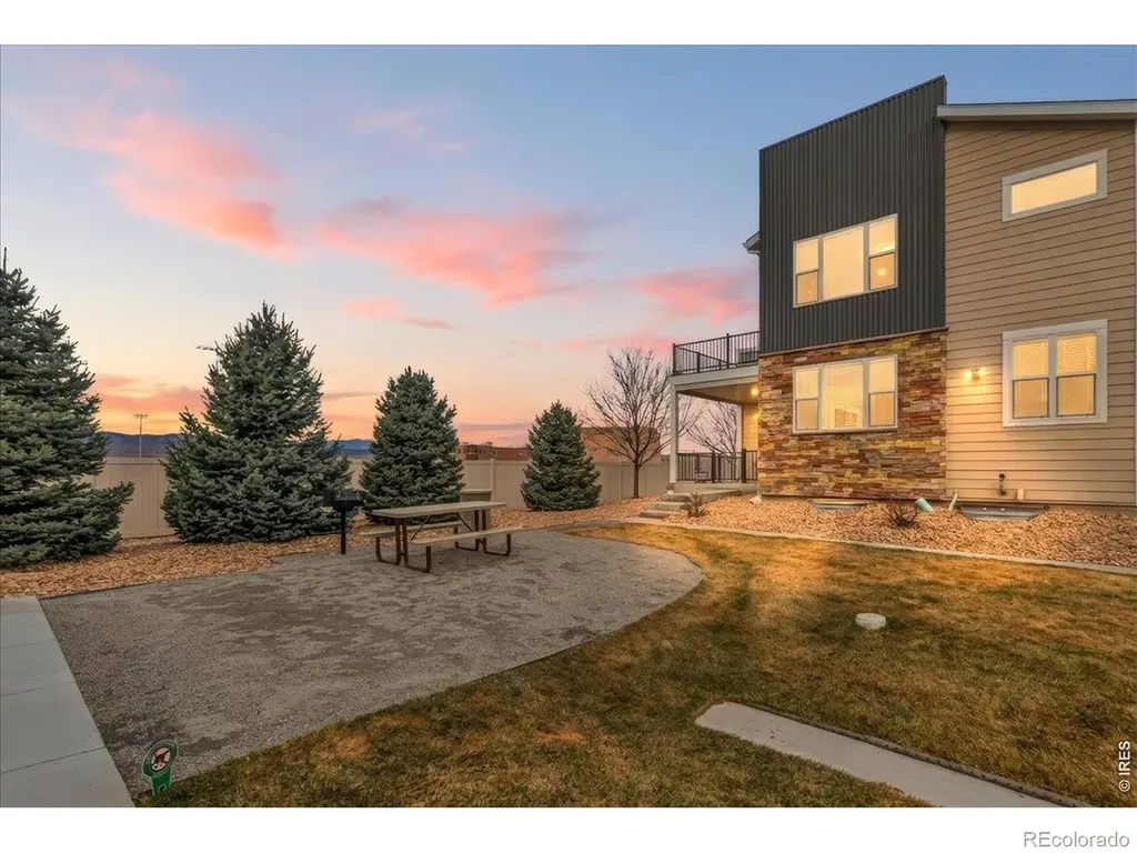 799 Robert Street Longmont CO 80503