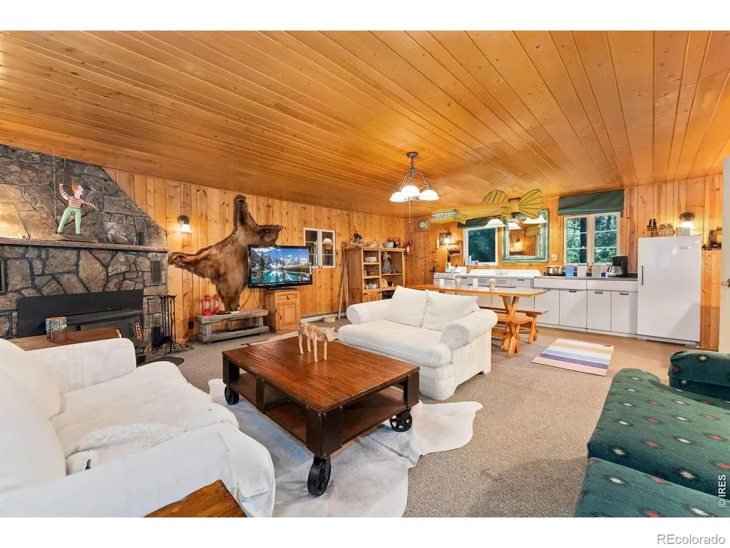 11005 W Highway 14 Bellvue CO 80512