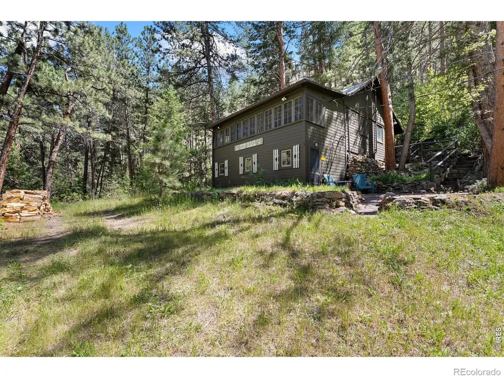 11005 W Highway 14 Bellvue CO 80512