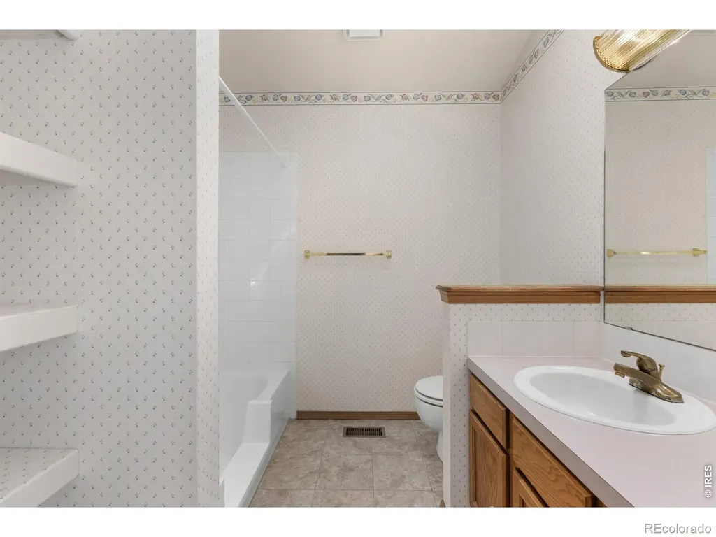 809 Zweck Court Longmont CO 80503