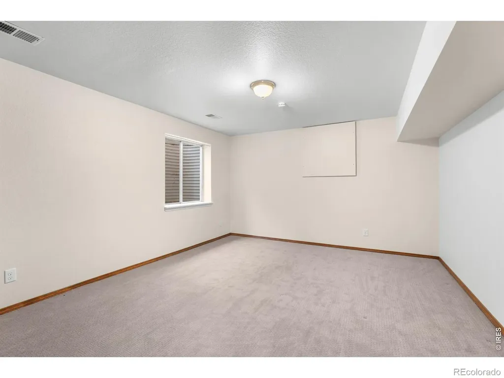 809 Zweck Court Longmont CO 80503