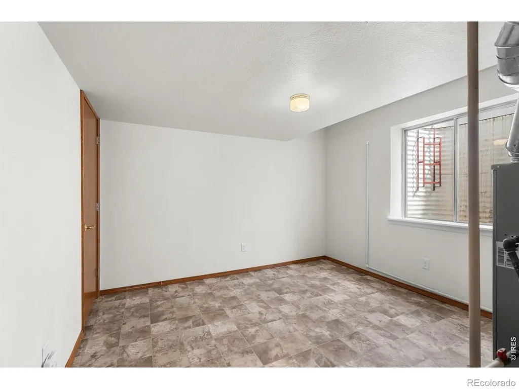 809 Zweck Court Longmont CO 80503