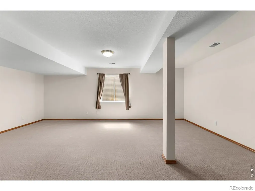 809 Zweck Court Longmont CO 80503