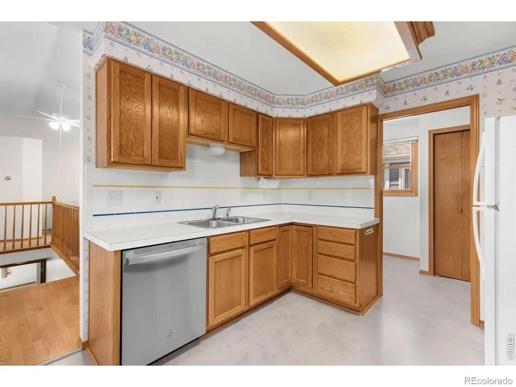 809 Zweck Court Longmont CO 80503