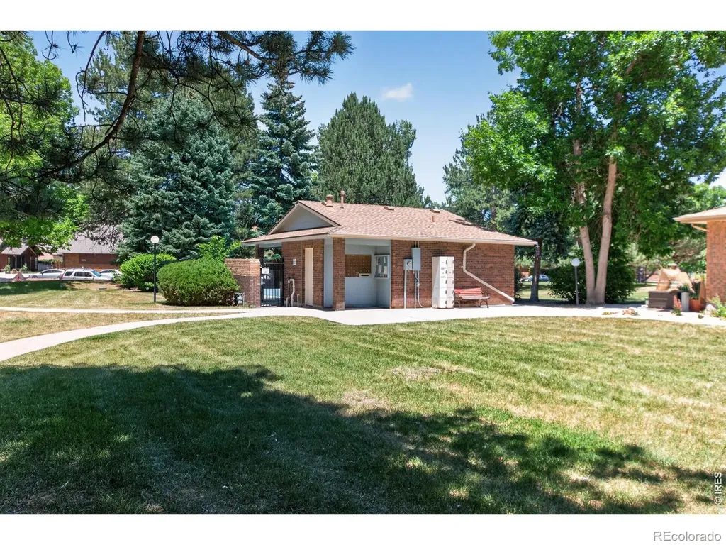 1024 Oxford Lane Fort Collins CO 80525