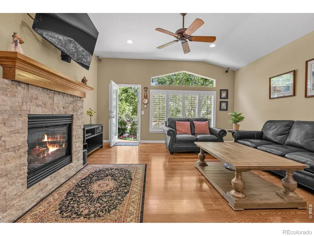 4508 Bella Vista Drive Longmont CO 80503