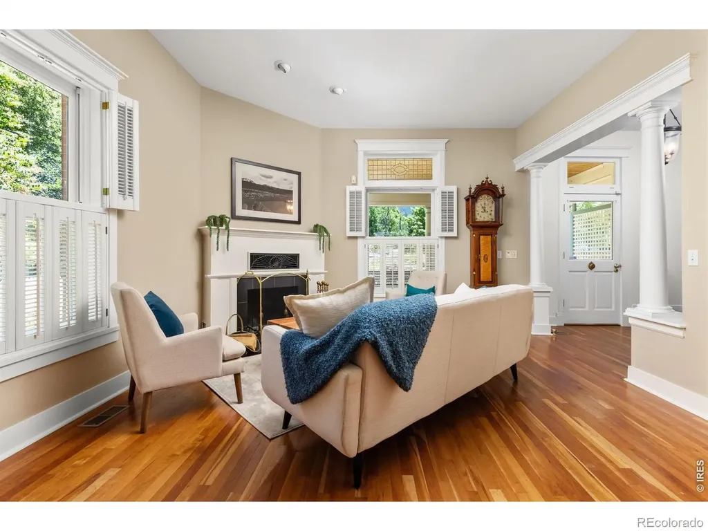 497 Arapahoe Avenue Boulder CO 80302