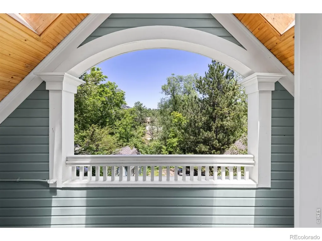 497 Arapahoe Avenue Boulder CO 80302