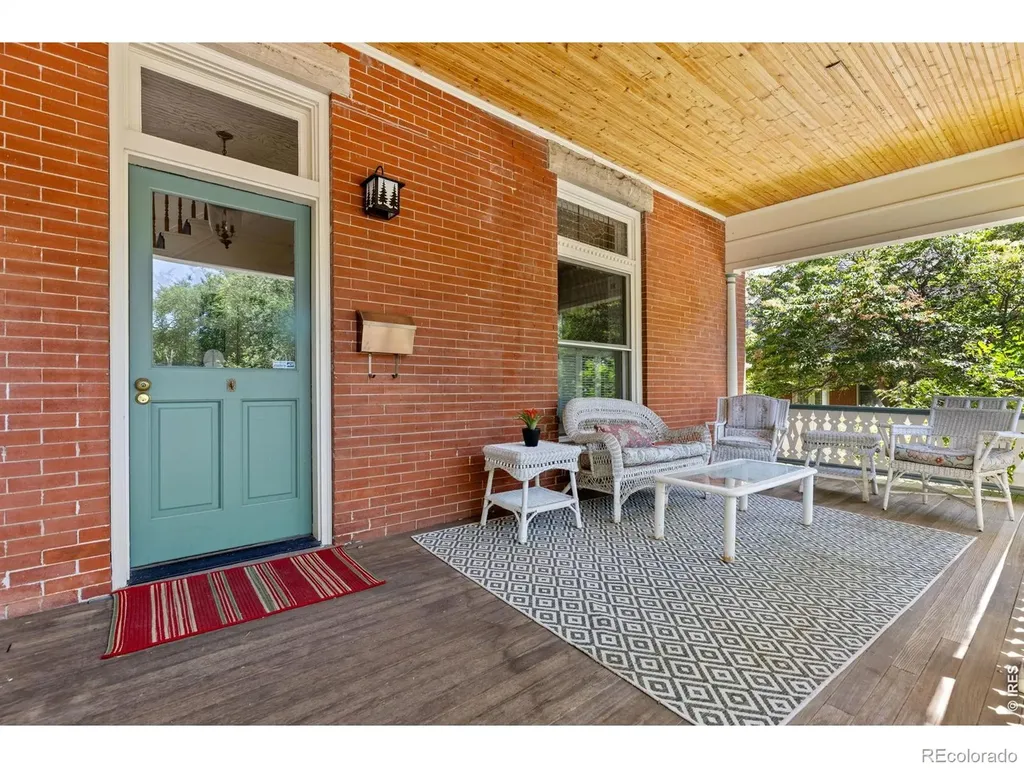 497 Arapahoe Avenue Boulder CO 80302