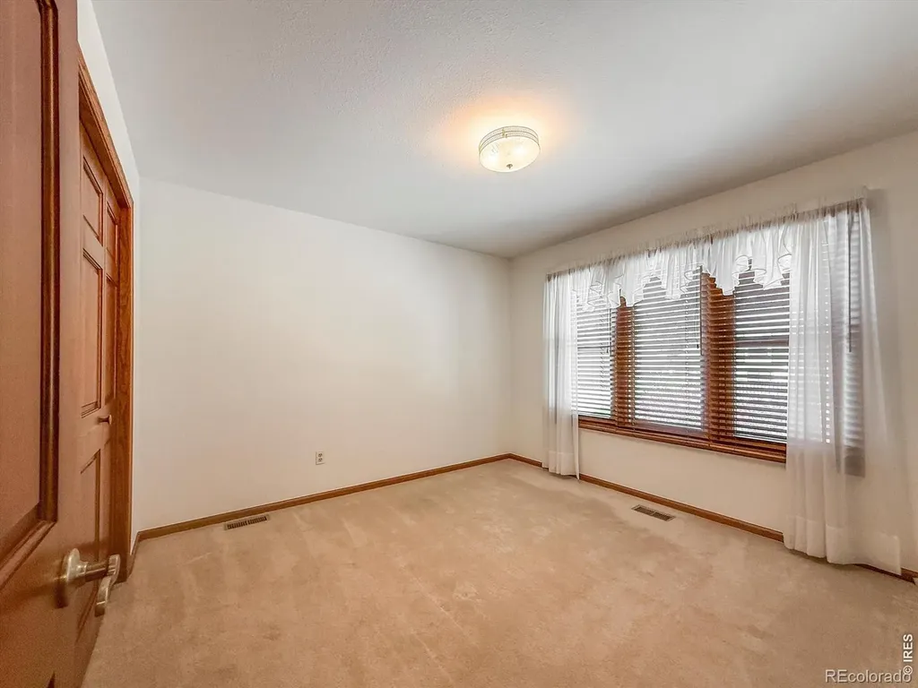 2224 Spindrift Drive Longmont CO 80503