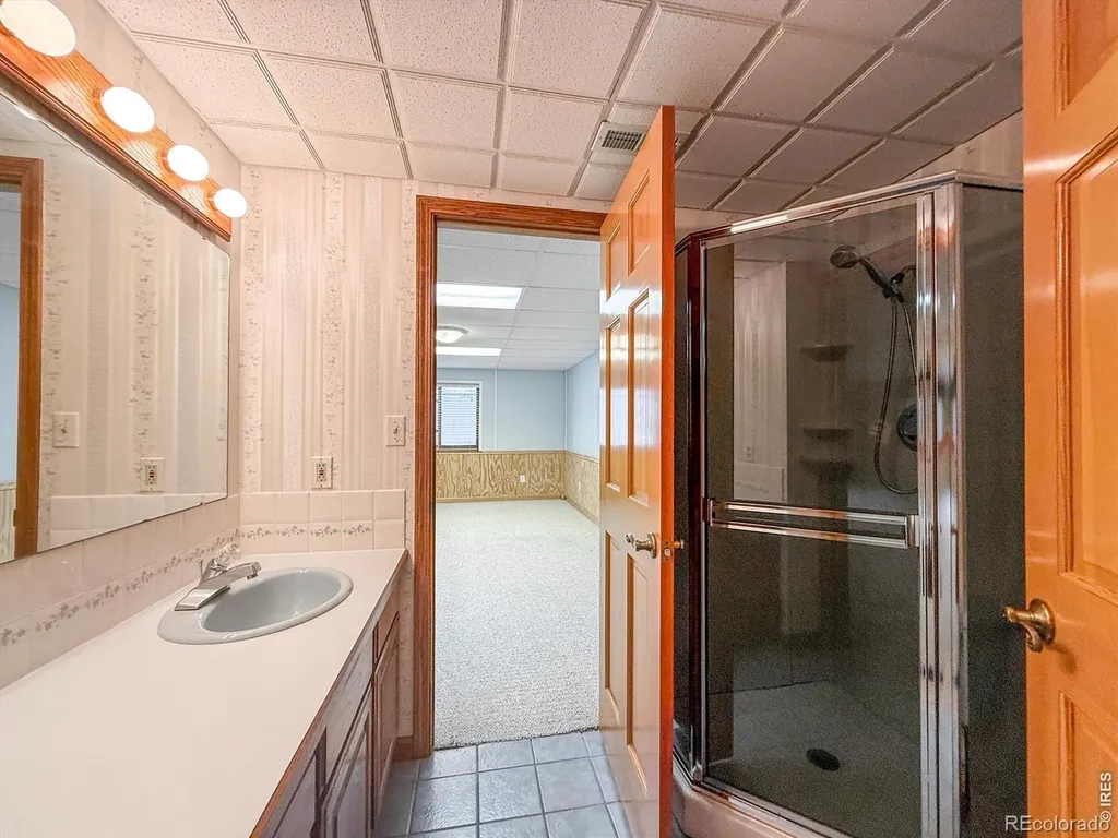 2224 Spindrift Drive Longmont CO 80503