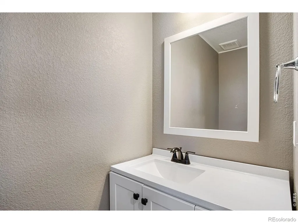 10041 Yampa Court Commerce City CO 80022