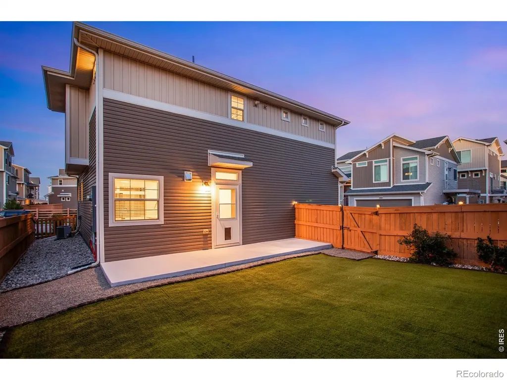 10041 Yampa Court Commerce City CO 80022