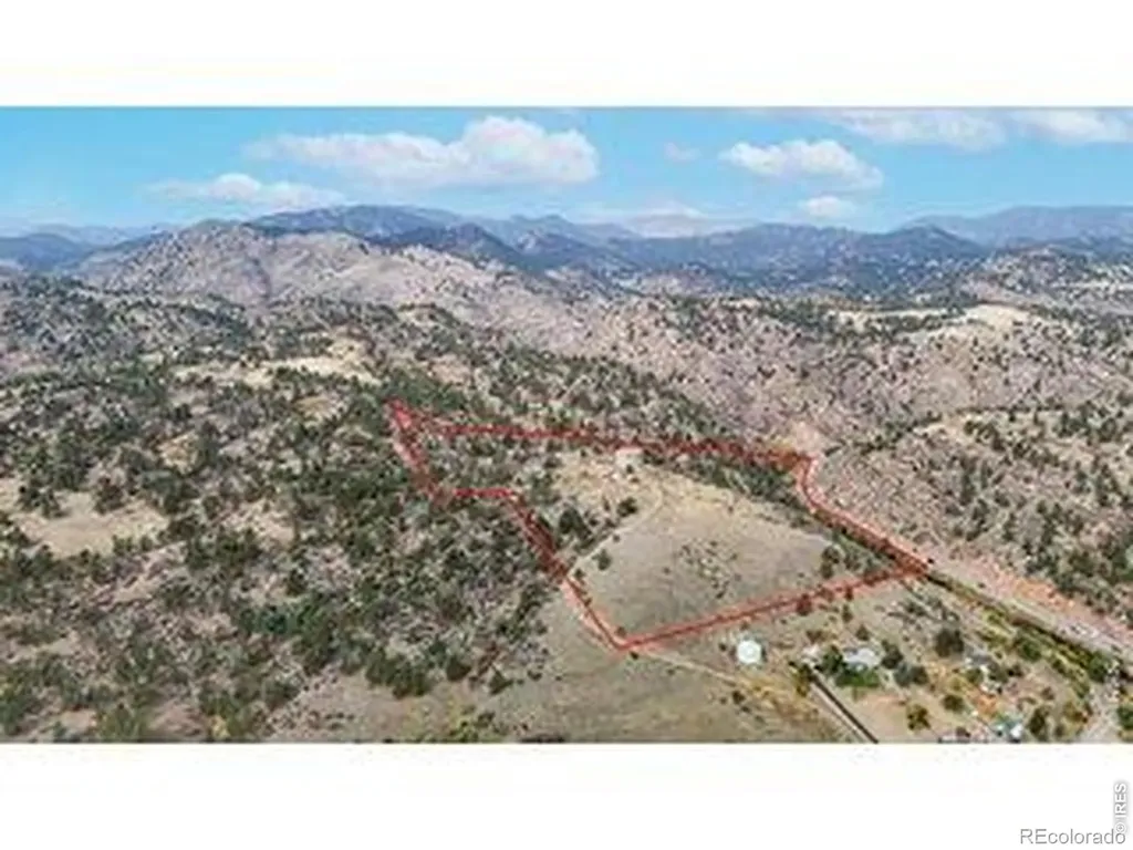 2155 Apple Valley Road Lyons CO 80540