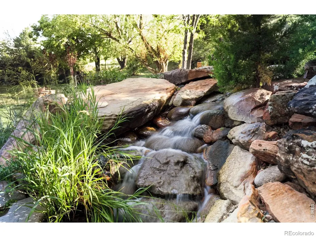 1000 Rock Ridge Lane Loveland CO 80537