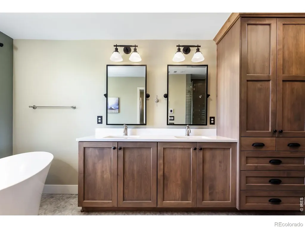 1000 Rock Ridge Lane Loveland CO 80537