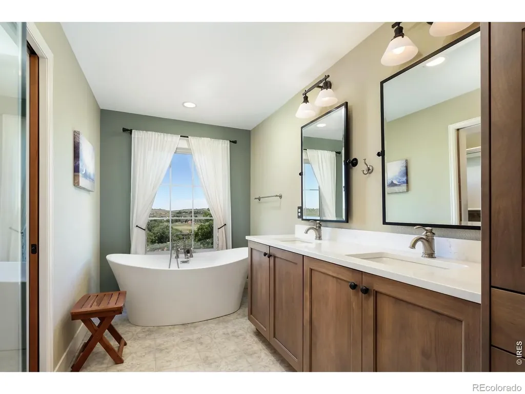 1000 Rock Ridge Lane Loveland CO 80537