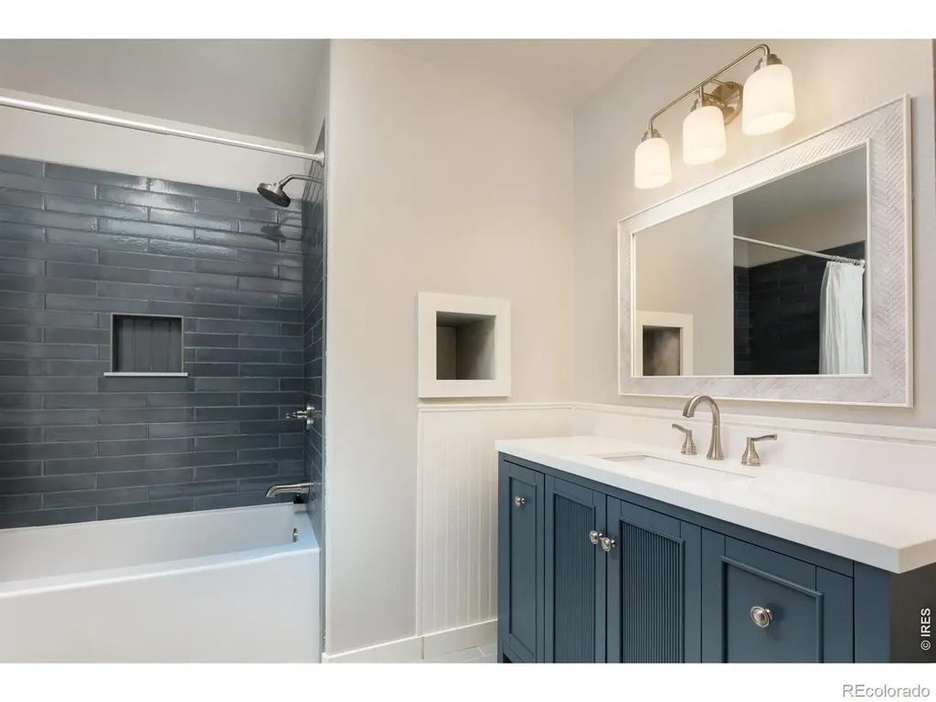 1000 Rock Ridge Lane Loveland CO 80537
