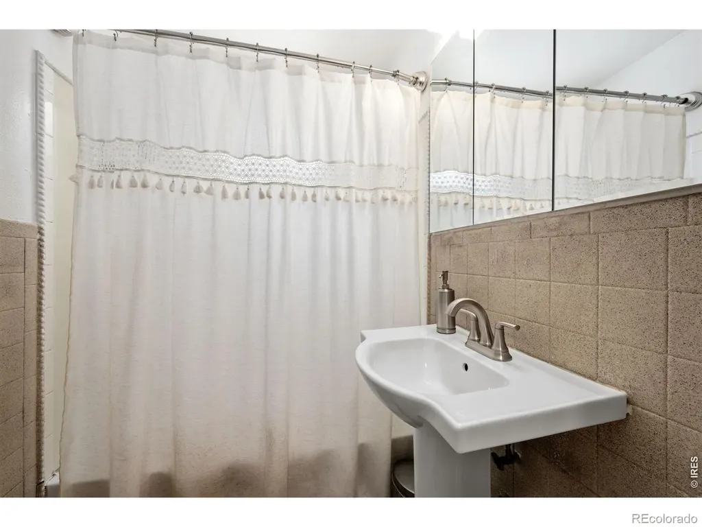 532 E 11th Street Loveland CO 80537
