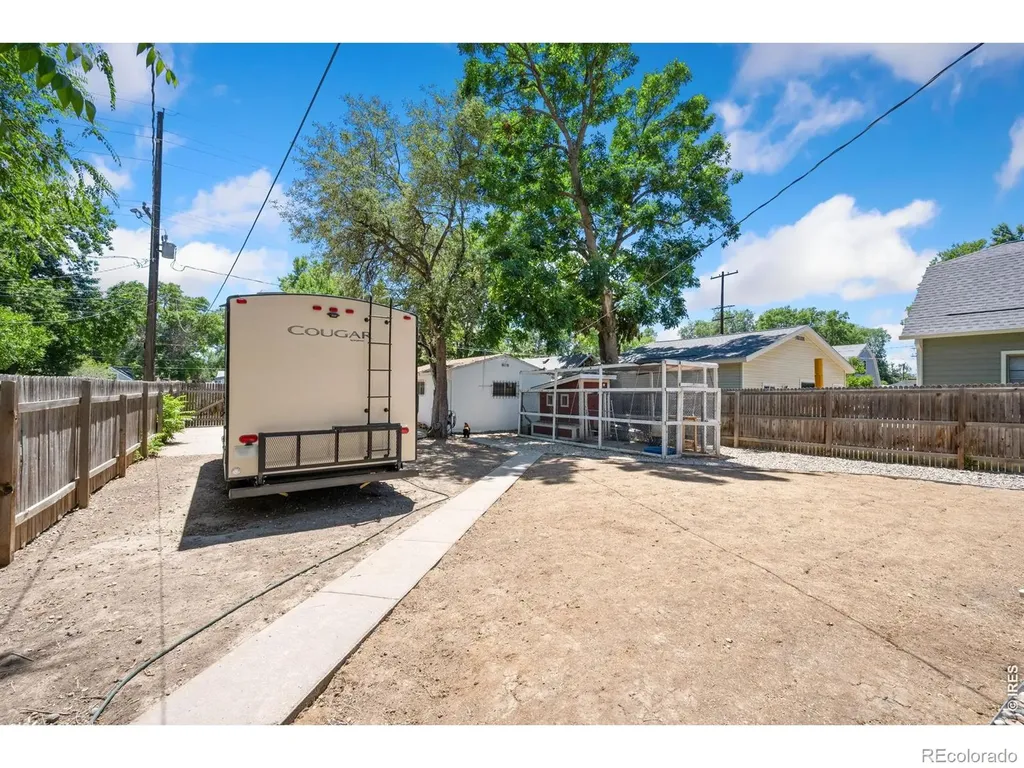 532 E 11th Street Loveland CO 80537