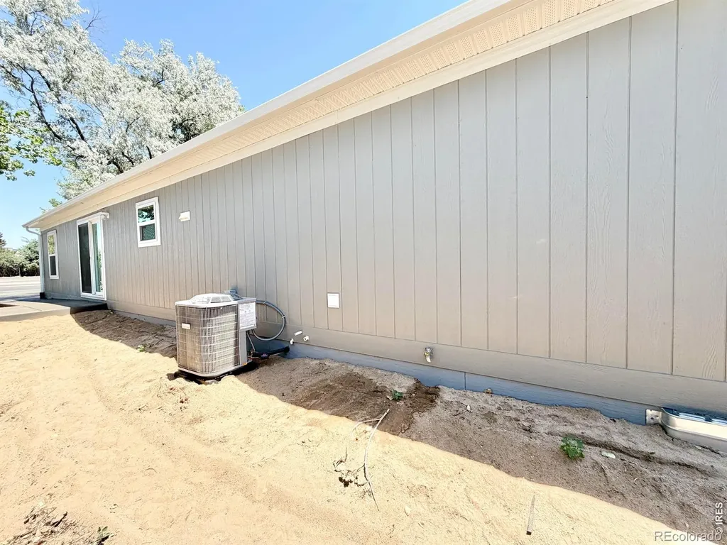 110 W Grant Avenue Firestone CO 80520
