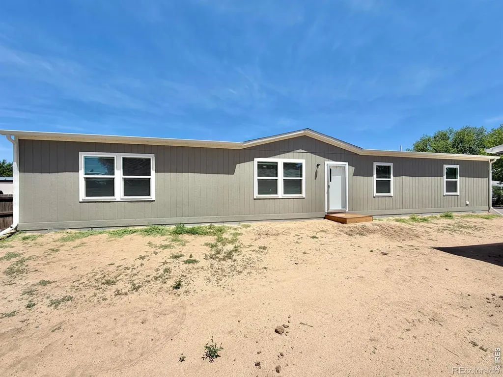 103 Beach Drive Log Lane Village CO 80705