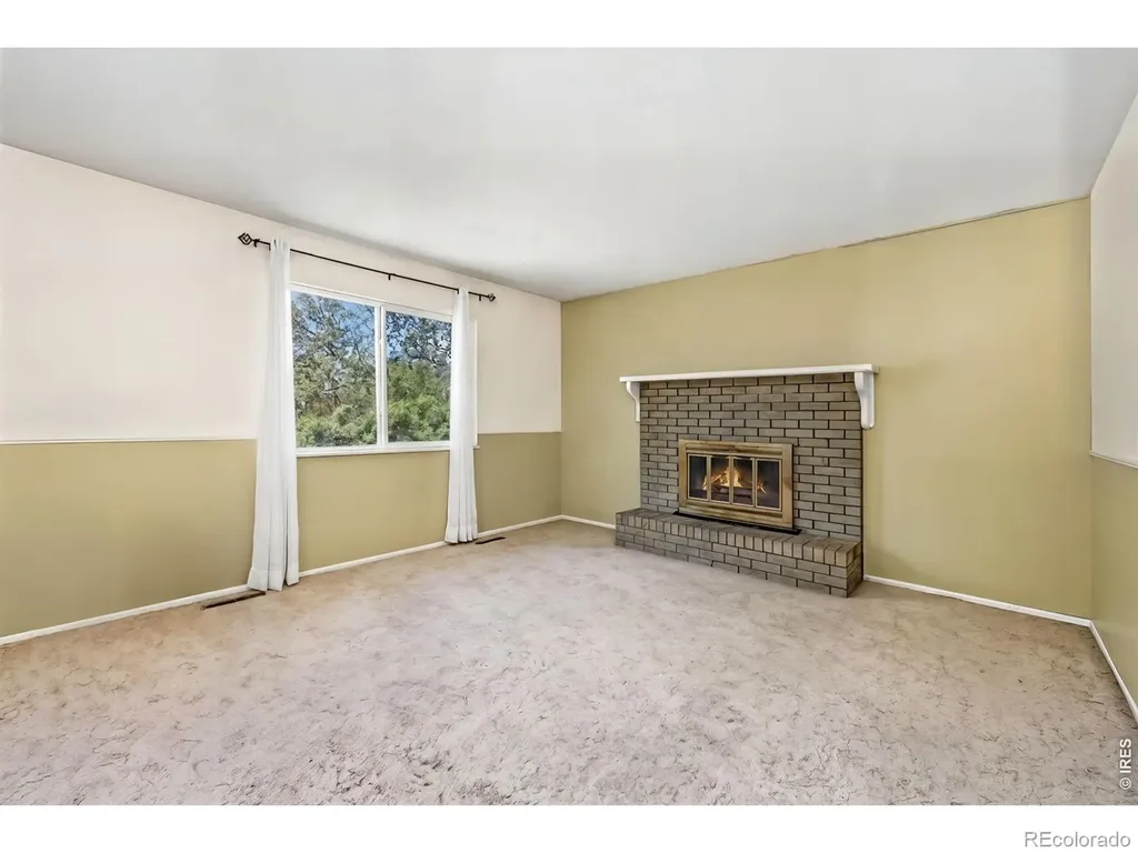 1617 S Coffman Street Longmont CO 80501