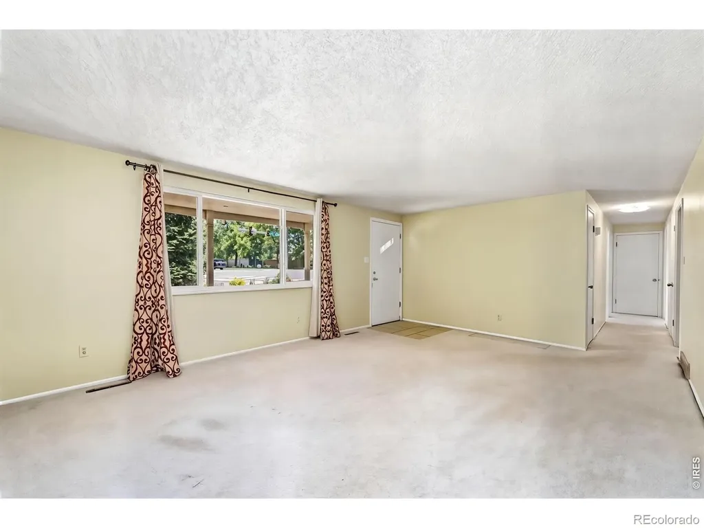1617 S Coffman Street Longmont CO 80501