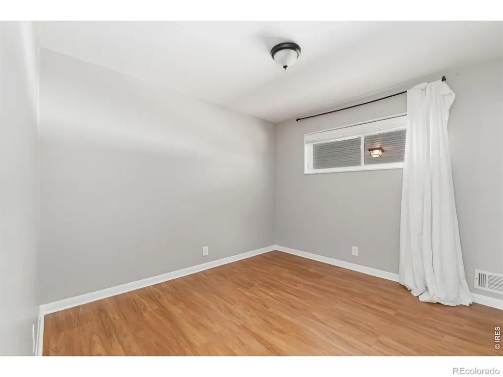 7270 Avrum Drive Denver CO 80221