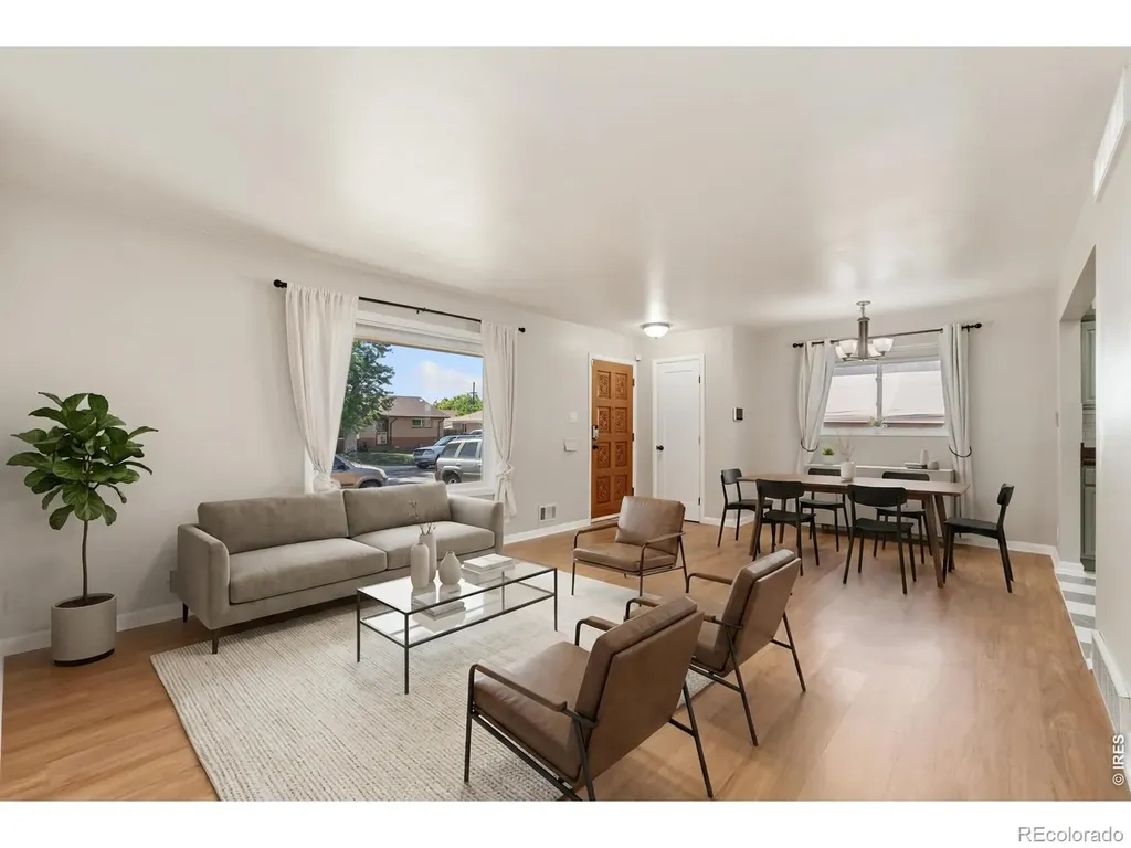 7270 Avrum Drive Denver CO 80221
