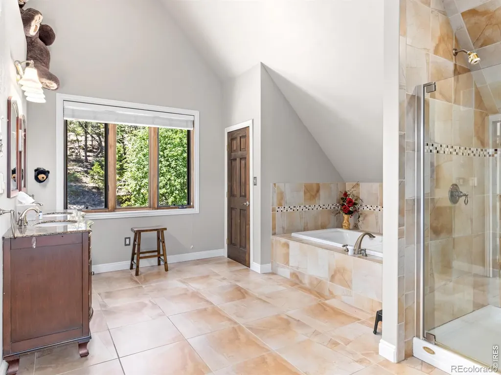 1705 Hummingbird Drive Estes Park CO 80517