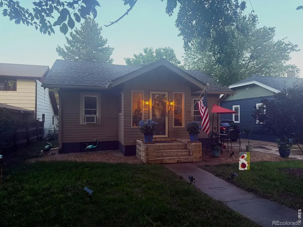 5 S Greeley Avenue Johnstown CO 80534