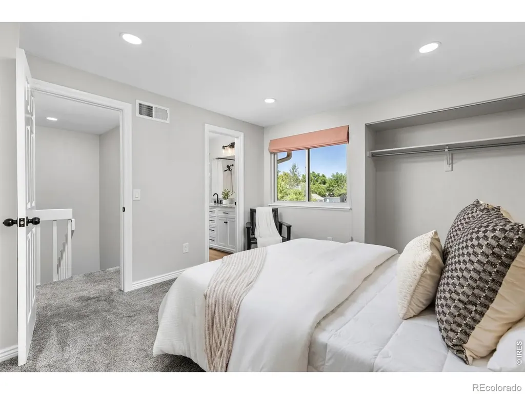 923 Reynolds Farm Lane Longmont CO 80503