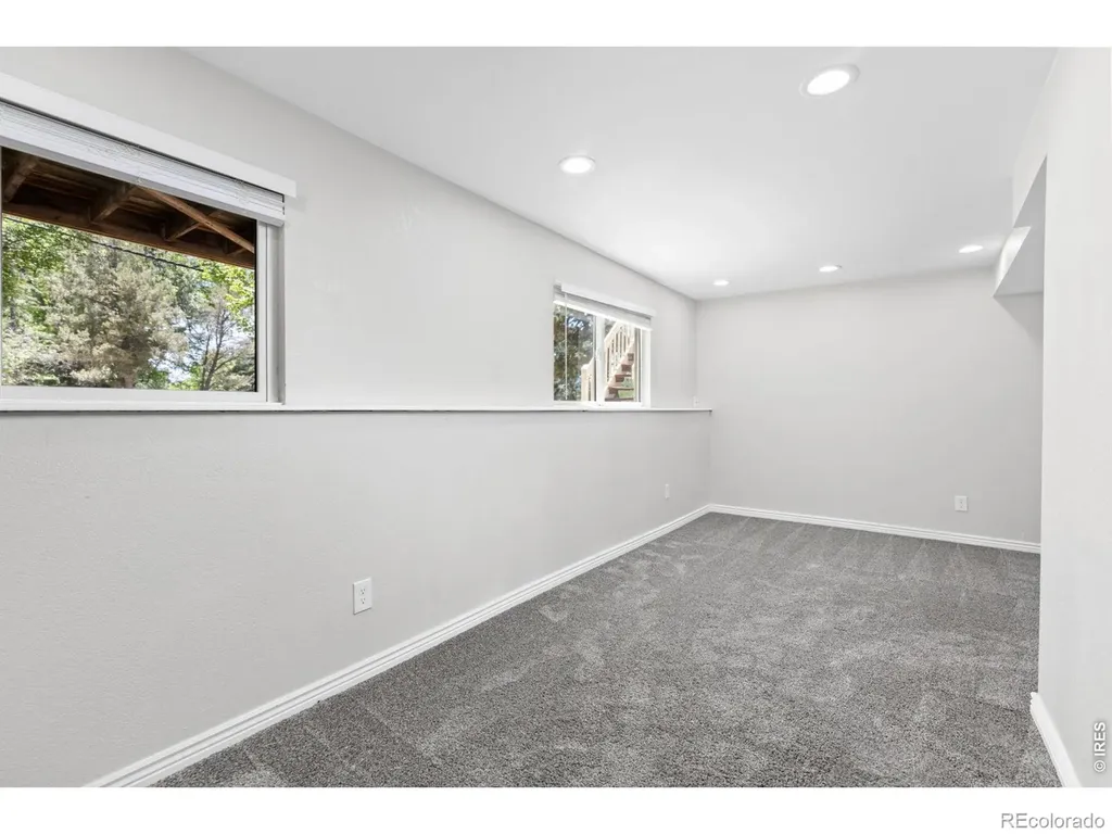 923 Reynolds Farm Lane Longmont CO 80503
