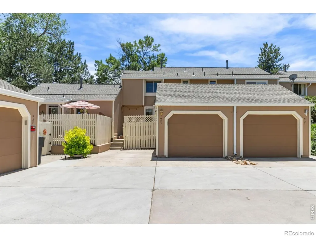 923 Reynolds Farm Lane Longmont CO 80503