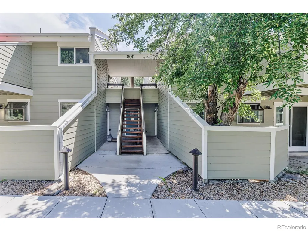 8011 Countryside Park Niwot CO 80503