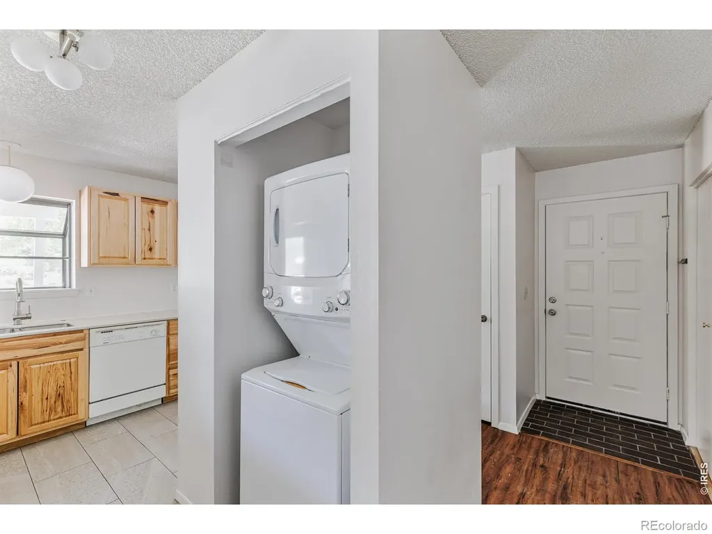 8011 Countryside Park Niwot CO 80503