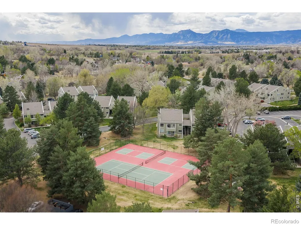 8011 Countryside Park Niwot CO 80503