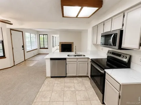 810 S Vance Street Lakewood CO 80226