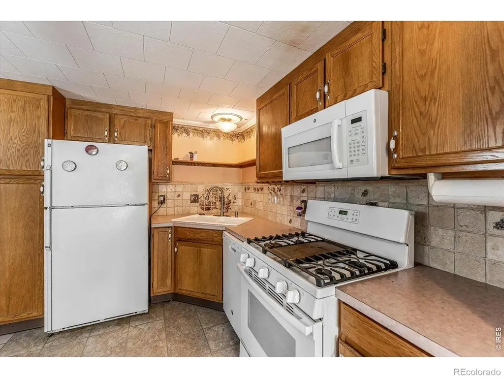 2305 Jewel Street Longmont CO 80501