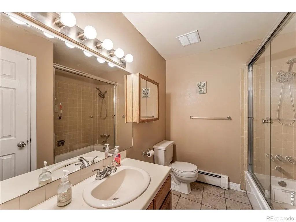 2305 Jewel Street Longmont CO 80501
