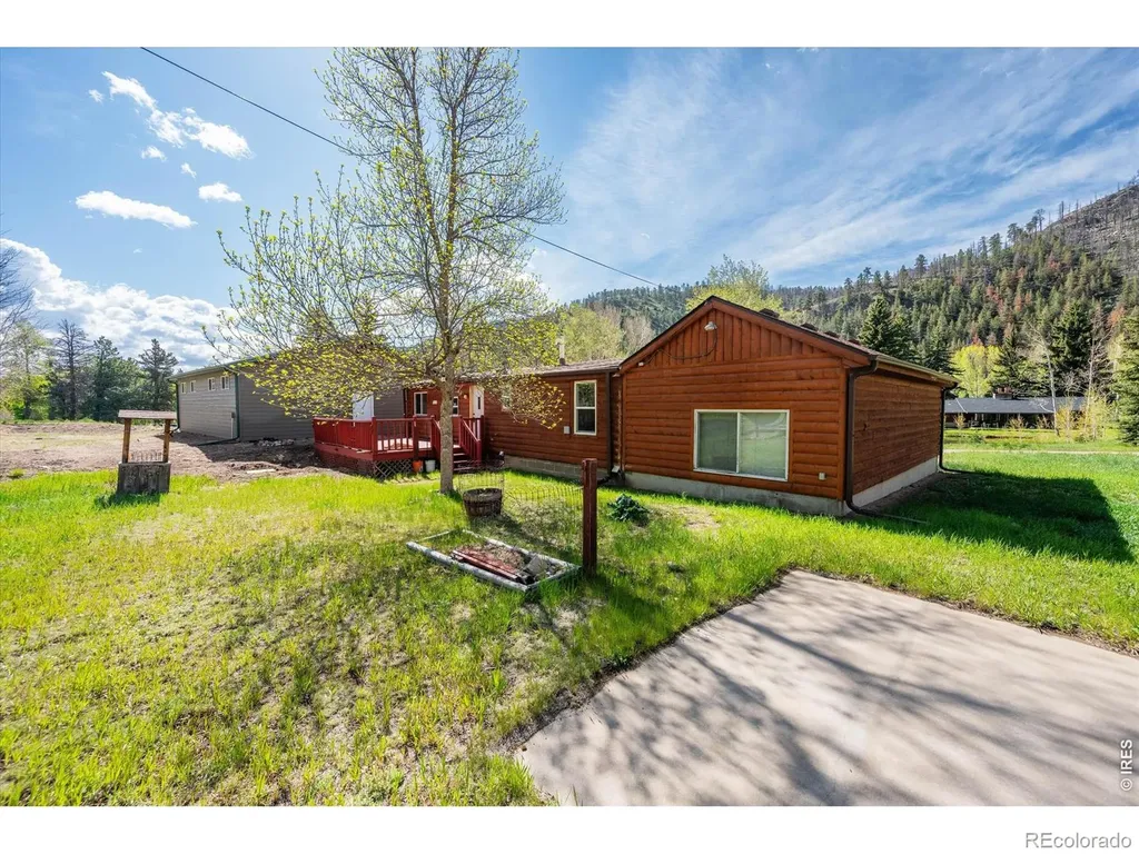 50 Meadow Lane Bellvue CO 80512