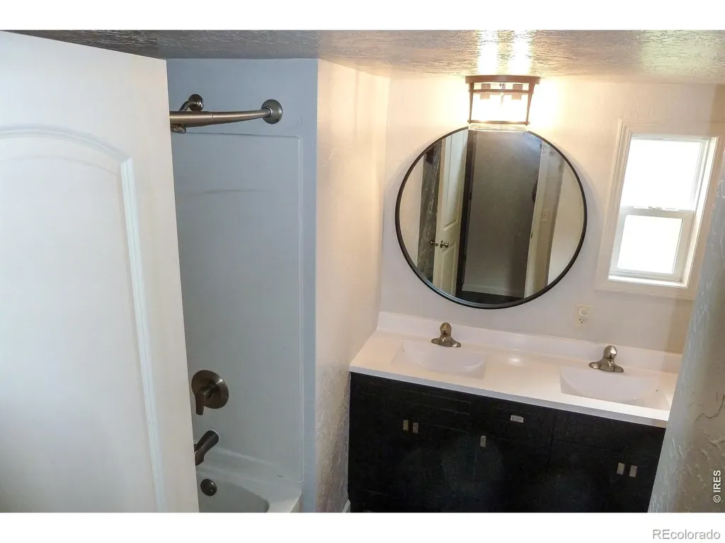 50 Meadow Lane Bellvue CO 80512