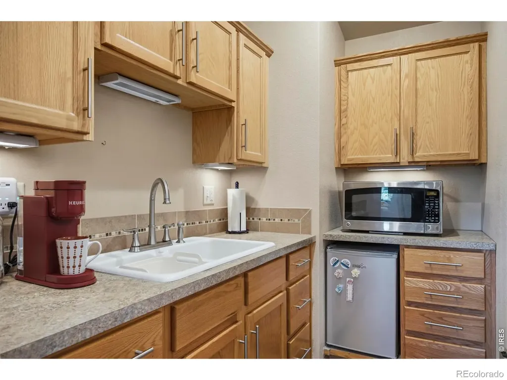 1807 Enfield Street Fort Collins CO 80526