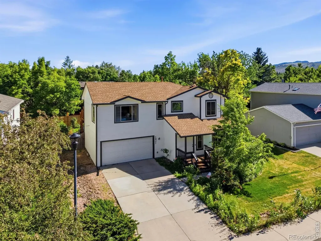 1807 Enfield Street Fort Collins CO 80526