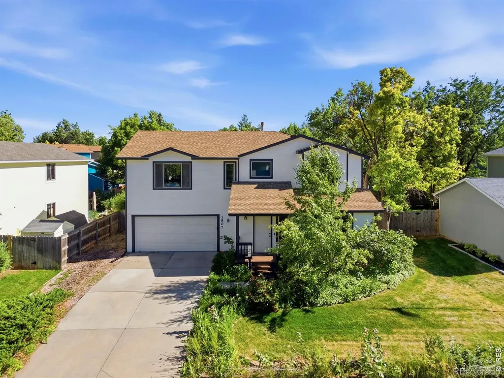 1807 Enfield Street Fort Collins CO 80526