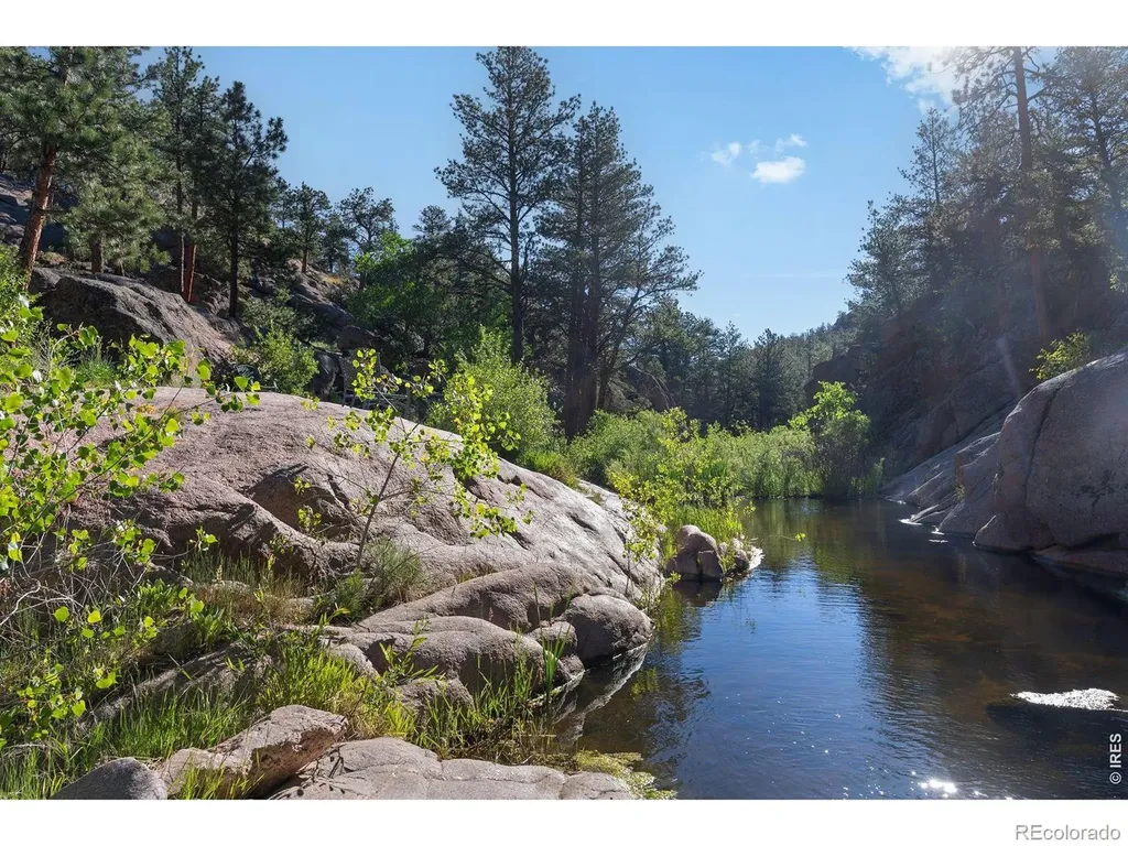 28 Ute Crossing Court Lyons CO 80540