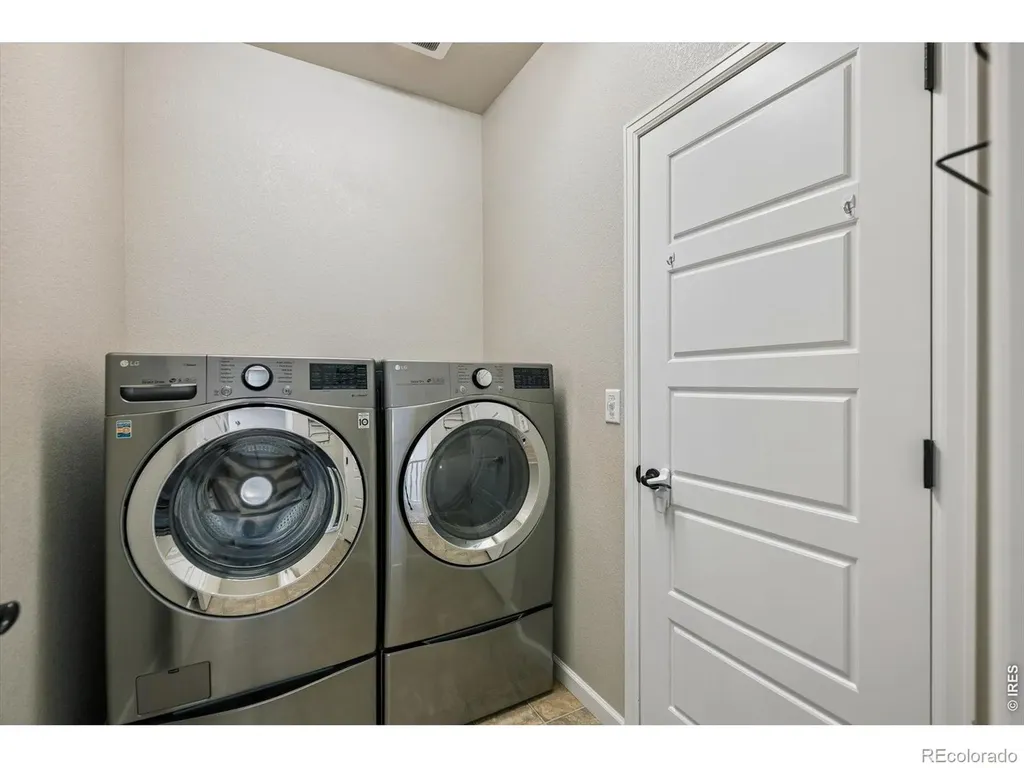 9386 Bross Street Arvada CO 80007
